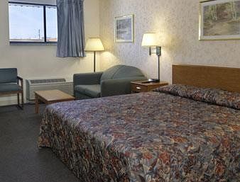 Travelodge By Wyndham Great Bend Eksteriør billede